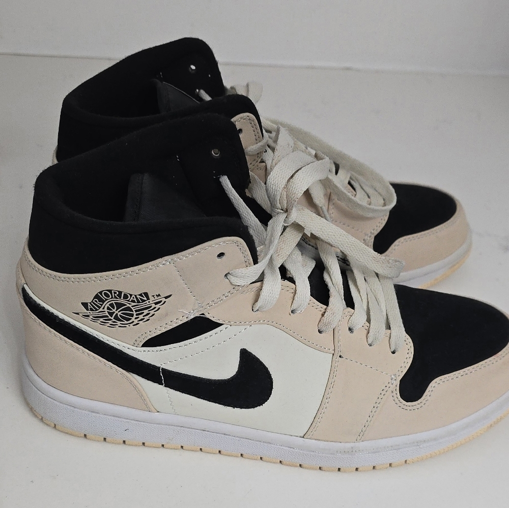Nike Air Jordan Barely Orange